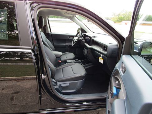 New 2025 Ford Maverick Lobo image 19