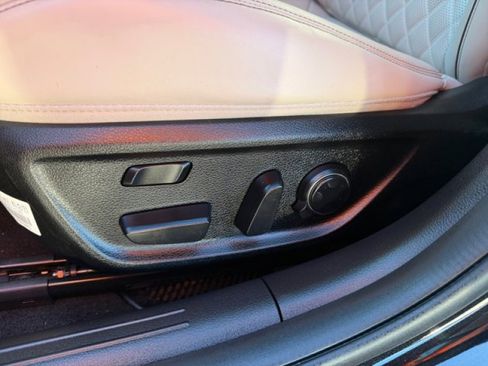 Used 2023 Genesis G70 3.3T w/ Sport Prestige Package image 11