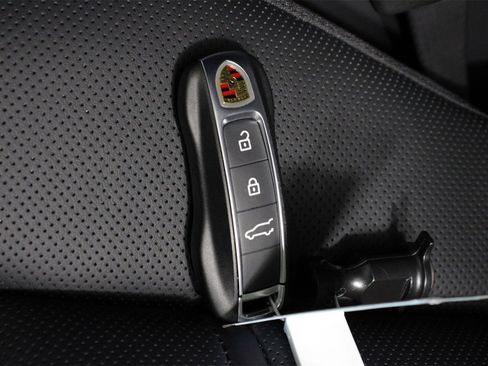 New 2026 Porsche Cayenne E-Hybrid image 23