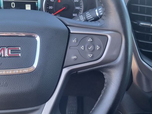 Used 2019 GMC Acadia SLT AWD/4WD image 16