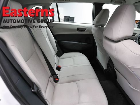 Used 2023 Toyota Corolla Cross L AWD/4WD image 22