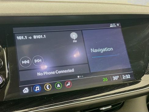 Used 2023 Buick Envision Essence w/ Technology Package I image 16