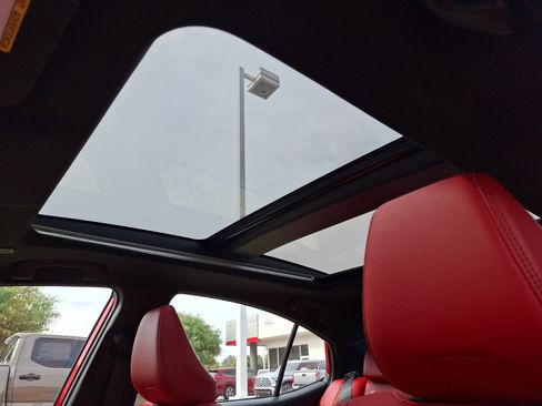 Used 2025 Toyota Camry XSE w/ Premium Package image 29