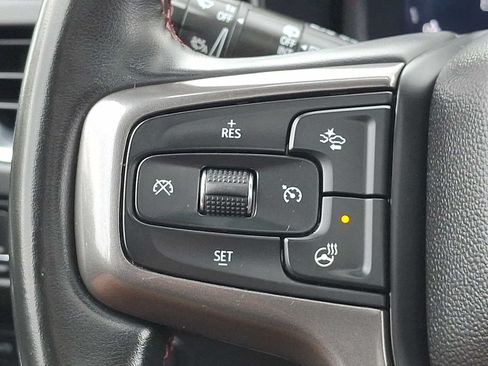 Used 2023 Chevrolet Suburban RST w/ Luxury Package AWD/4WD image 21