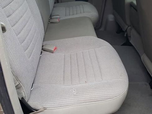 Used 2008 Dodge Ram 1500 Truck ST image 40