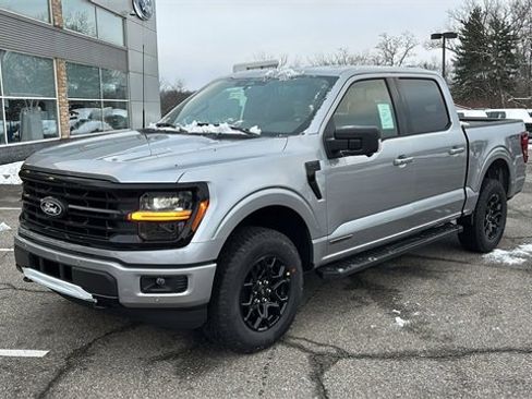 New 2025 Ford F150 XLT w/ Equipment Group 302A MID image 3