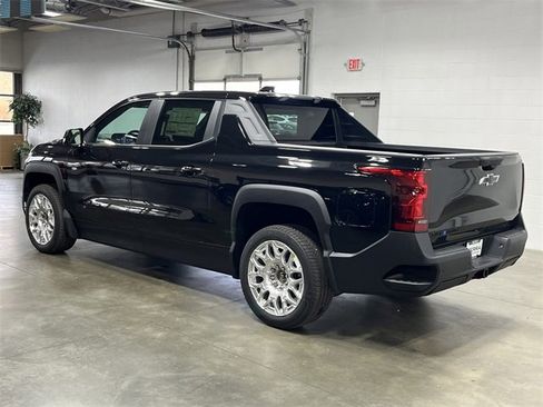 New 2026 Chevrolet Silverado EV W/T w/ LPO, Custom Package image 6