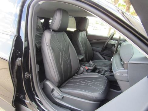 Used 2025 Ford Mustang Mach-E Select w/ Comfort Package Lite image 21