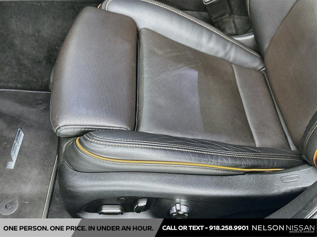 Used 2021 Cadillac CT4 V w/ Technology Package RWD image 20