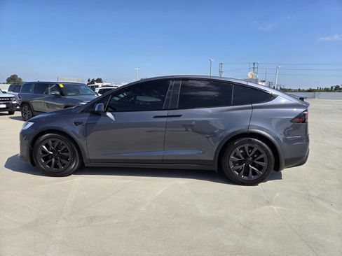 Used 2022 Tesla Model X Plaid AWD/4WD image 7
