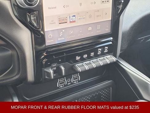 Used 2025 RAM 3500 Laramie image 24