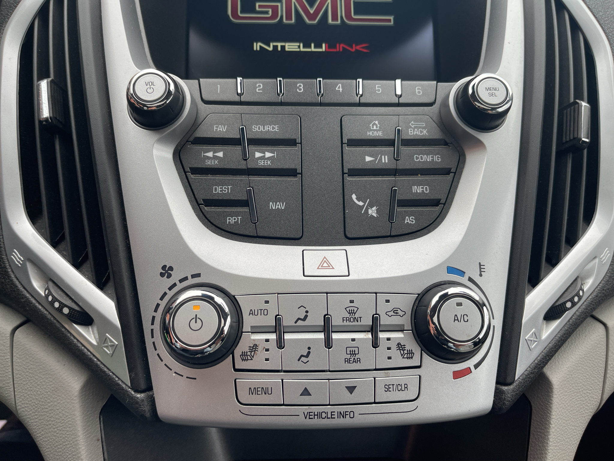 Used 2017 GMC Terrain SLT w/ Open Road Package FWD image 16