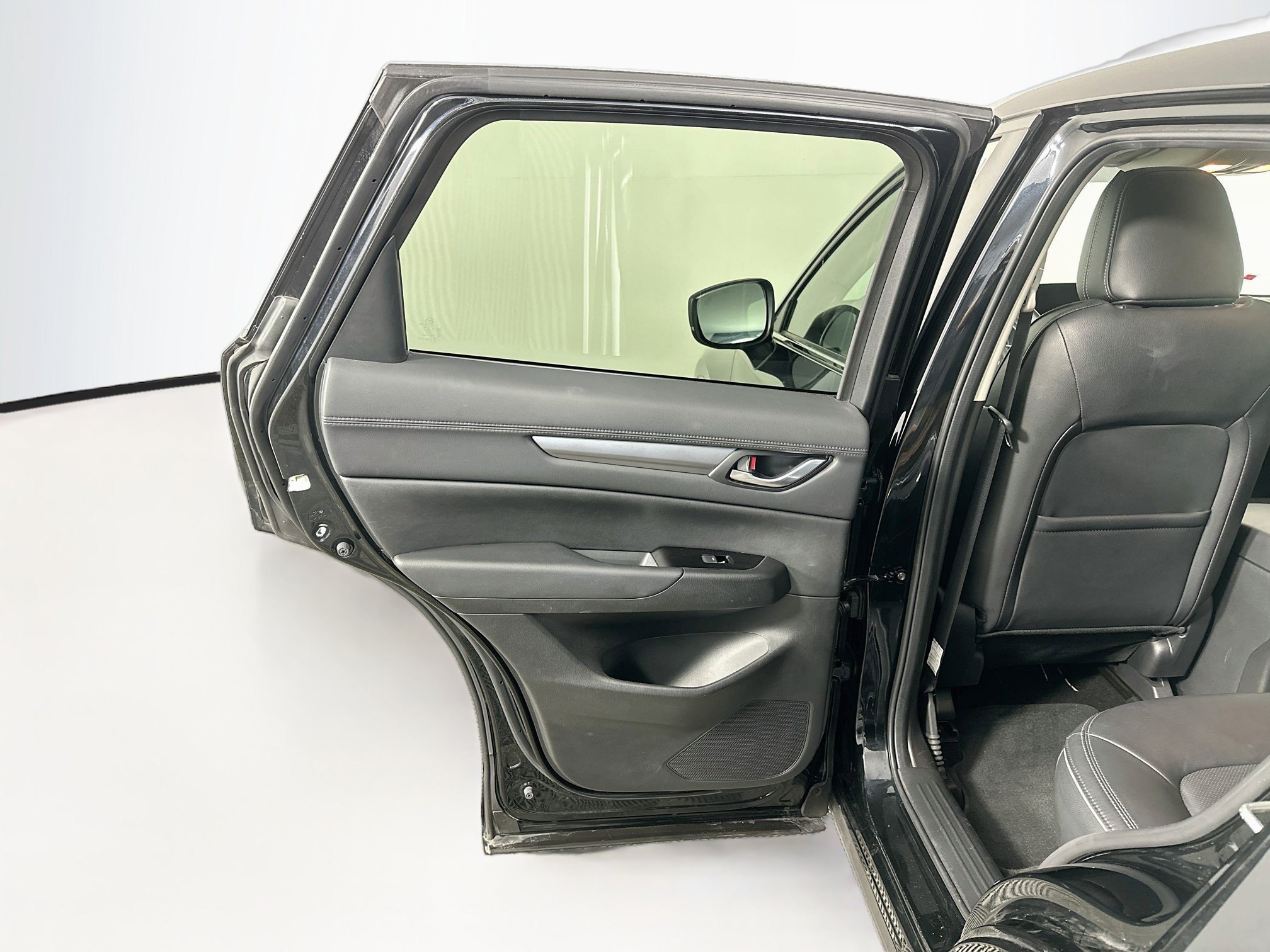 Used 2025 MAZDA CX-5 AWD 2.5 S w/ Preferred Package image 28