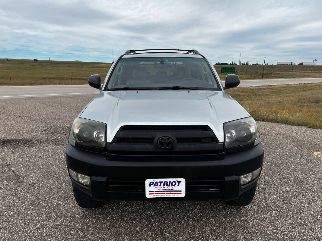 Used 2003 Toyota 4Runner SR5 AWD/4WD image 8