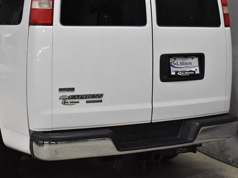 Used 2012 Chevrolet Express 3500 LT w/ LT Preferred Equipment Group image 9