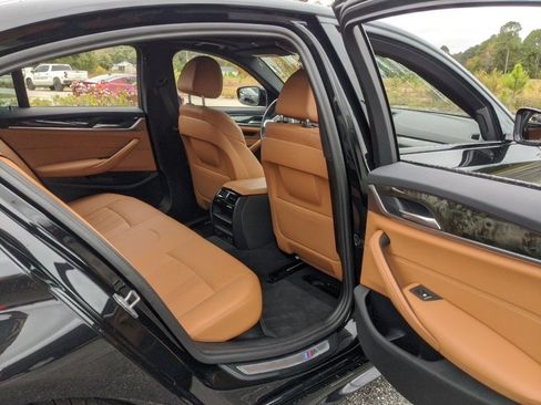 Used 2023 BMW 530i w/ M Sport Package image 43