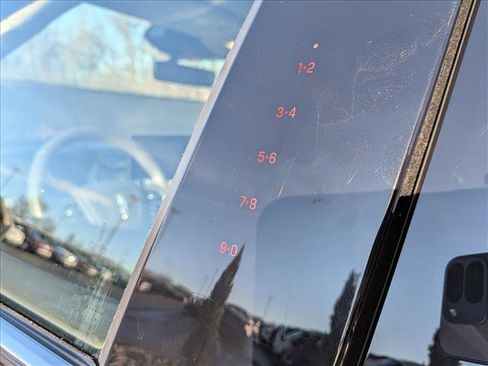 Certified 2023 Lincoln Nautilus AWD w/ Premium Package image 25