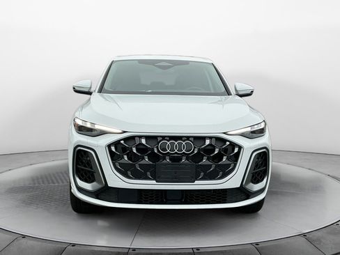 New 2025 Audi Q5 Premium Plus image 2