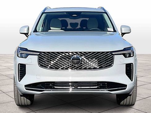 New 2026 Volvo XC90 T8 Ultra w/ Protection Package Premier image 5