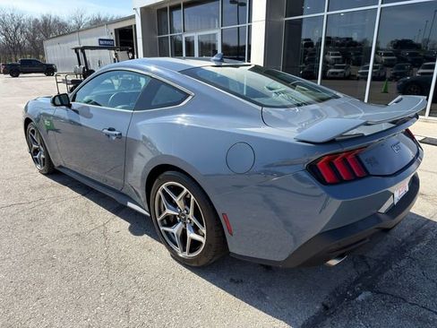 Used 2024 Ford Mustang GT Premium w/ GT Performance Package RWD image 5