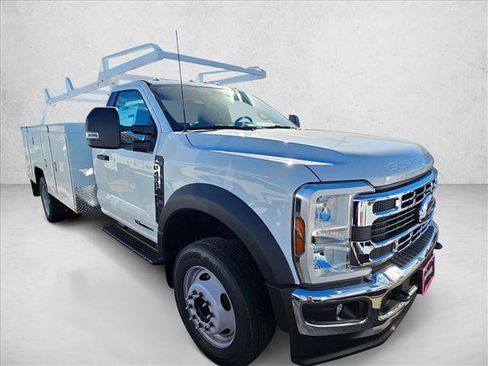New 2026 Ford F450 XL w/ XL Chrome Package image 5