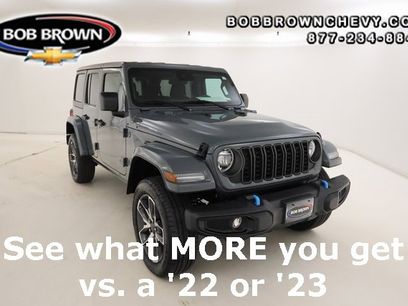 Used 2024 Jeep Wrangler Unlimited w/ Convenience Group