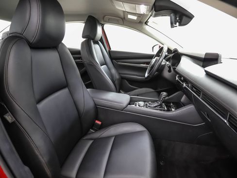 Used 2019 MAZDA MAZDA3 Sedan FWD image 29