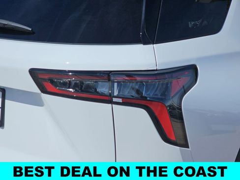 New 2026 Chevrolet Equinox LT w/ Safety and Technology Package FWD image 40