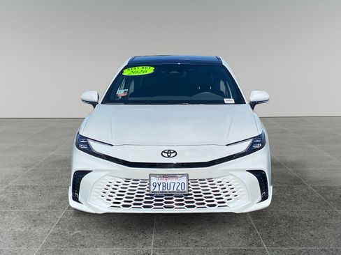 Used 2026 Toyota Camry XSE FWD image 8