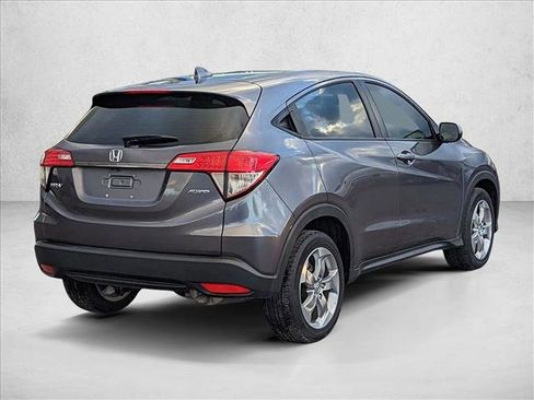 Certified 2022 Honda HR-V LX image 5