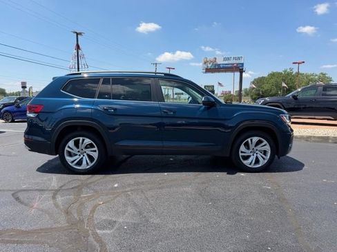 Used 2023 Volkswagen Atlas SE AWD/4WD image 8