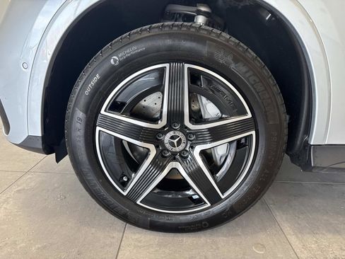 Certified 2025 Mercedes-Benz GLC 300 4MATIC image 10