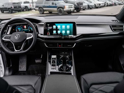 New 2026 Volkswagen Atlas Cross Sport SE image 11
