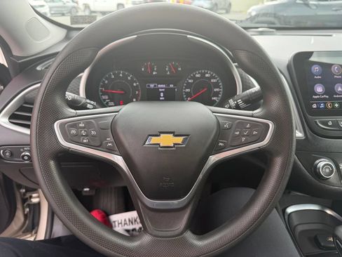 Used 2022 Chevrolet Malibu LS w/ Driver Confidence Package II FWD image 15