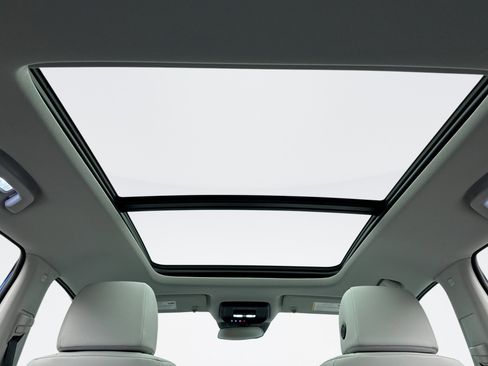 Used 2025 Honda Prologue Touring image 19