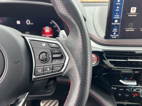 Used 2025 Acura MDX A-Spec image 35