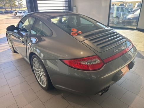 Used 2009 Porsche 911 Carrera 4S image 3