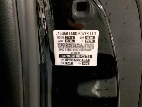 Used 2016 Jaguar F-TYPE Coupe image 31