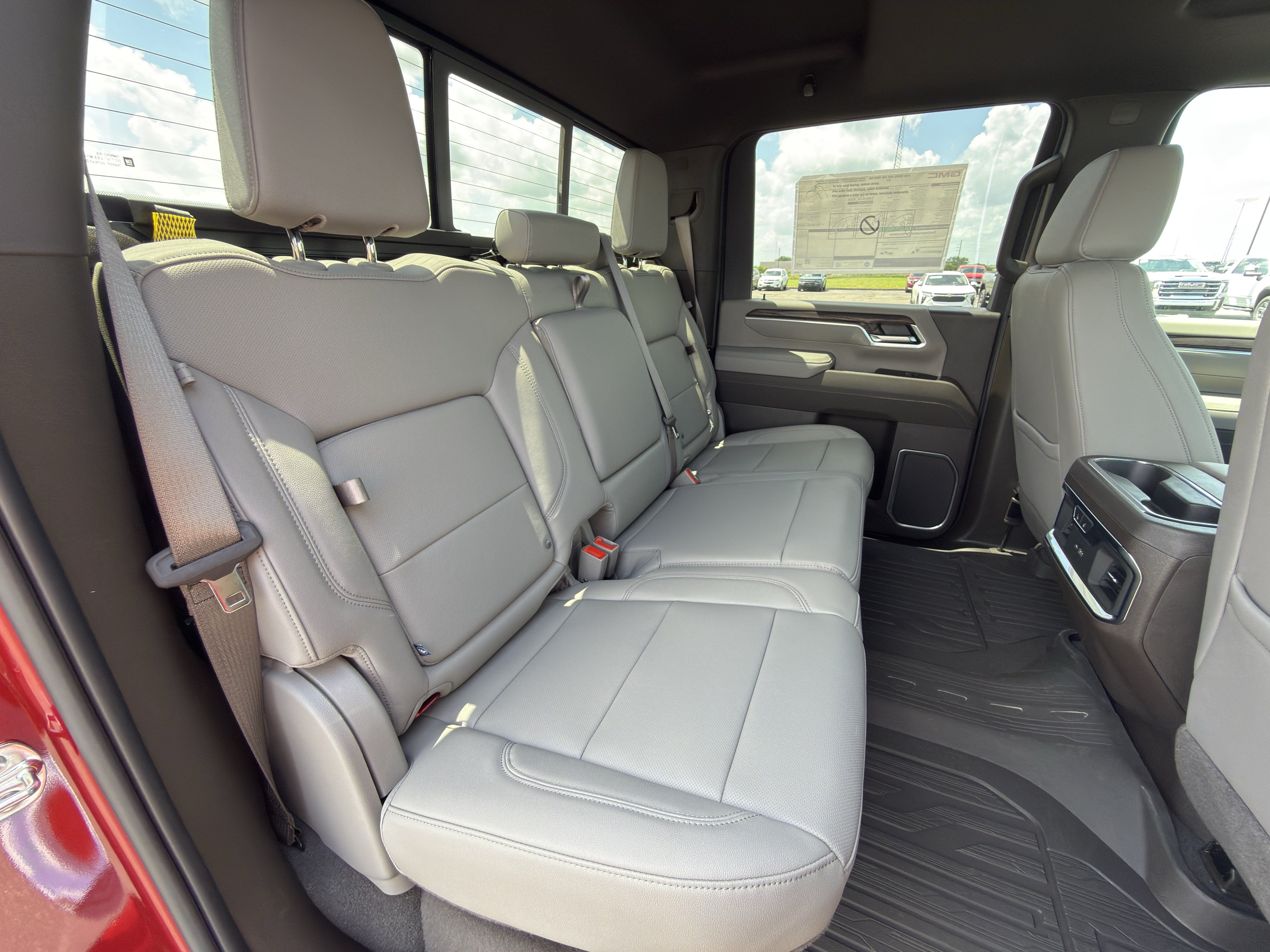 New 2026 GMC Sierra 3500 SLT w/ SLT Premium Package AWD/4WD image 16