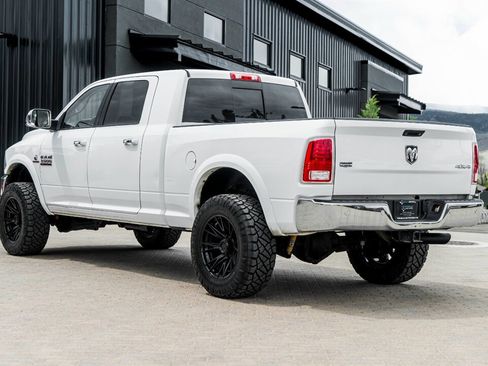 Used 2018 RAM 3500 Laramie w/ Cold Weather Group AWD/4WD image 2