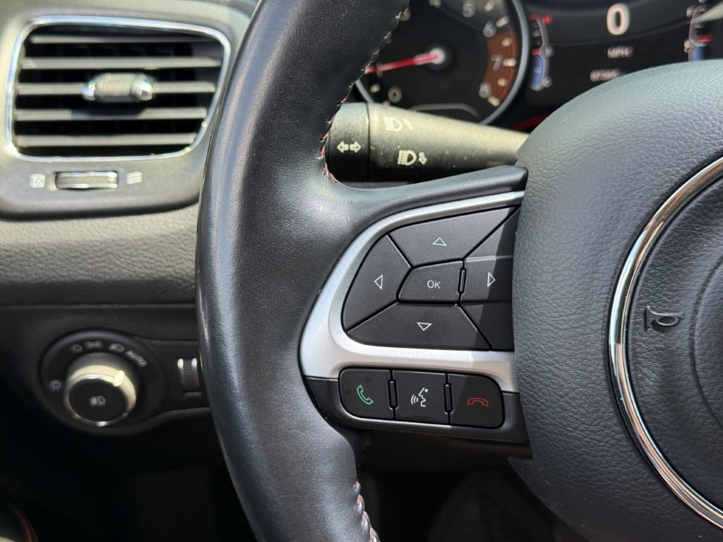 Used 2017 Jeep Compass Trailhawk w/ Leather Interior Group AWD/4WD image 30