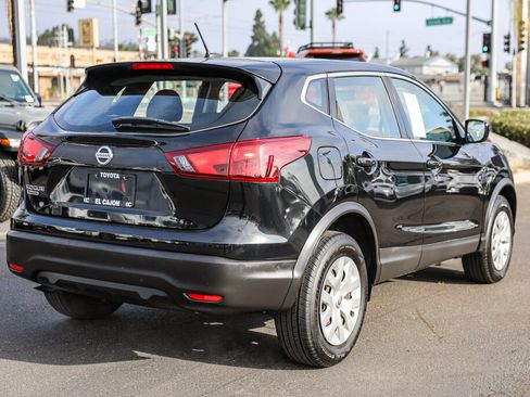 Used 2019 Nissan Rogue Sport S FWD image 22