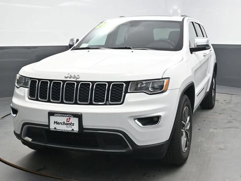 Used 2020 Jeep Grand Cherokee Limited AWD/4WD image 2
