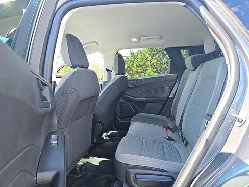 Used 2022 Ford Escape SE image 25