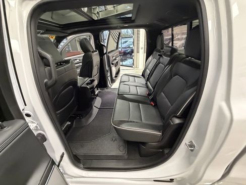 Used 2025 RAM 1500 Laramie w/ Night Edition image 61