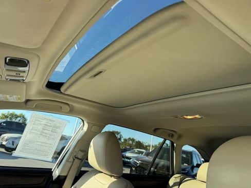 Used 2016 Subaru Outback 2.5i Limited image 16