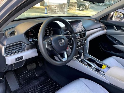 Used 2020 Honda Accord LX image 16