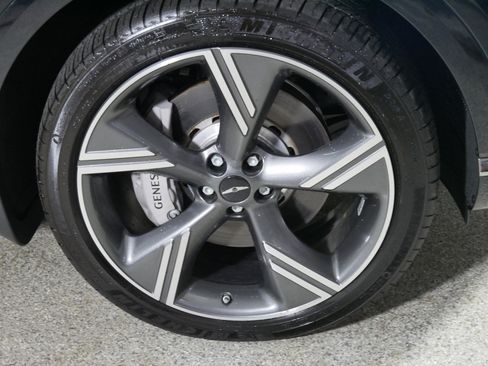 Used 2025 Genesis GV80 3.5T Prestige AWD/4WD image 15
