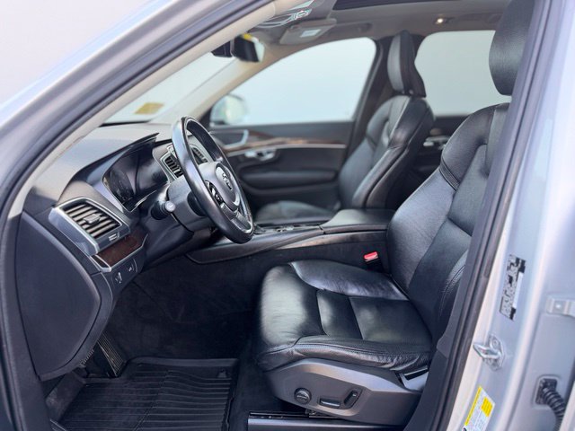 Used 2019 Volvo XC90 T6 Momentum w/ Protection Package Premier AWD/4WD image 20