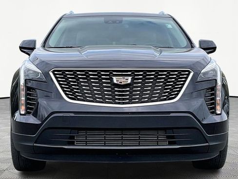 Used 2022 Cadillac XT4 Luxury image 2